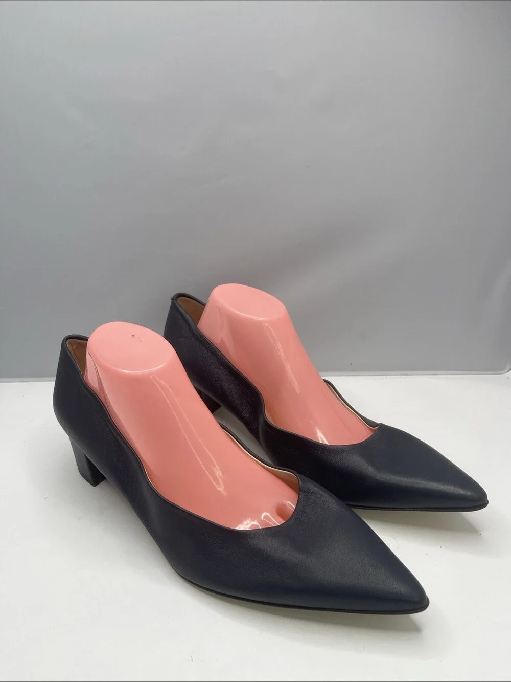 Amalfi Pumps Womens Size 12.5M Blue Pavone Parmasoft Pointed Toe Comfort New
